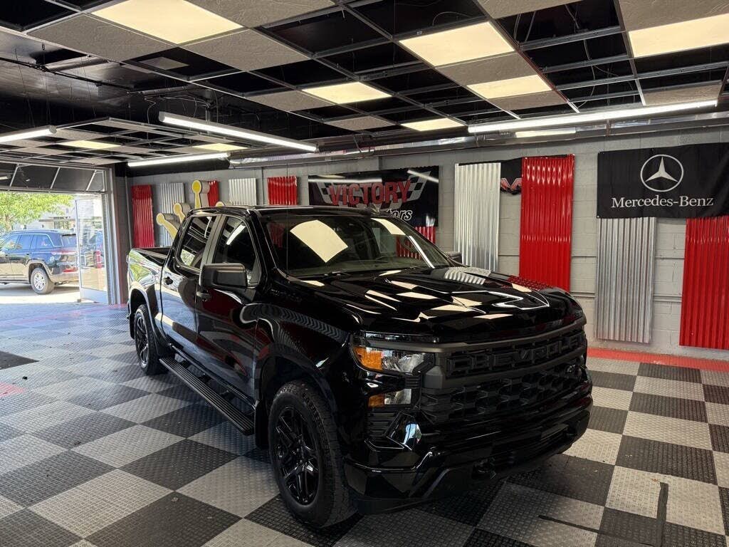 2023 Chevrolet Silverado 1500 Custom Crew Cab 4WD