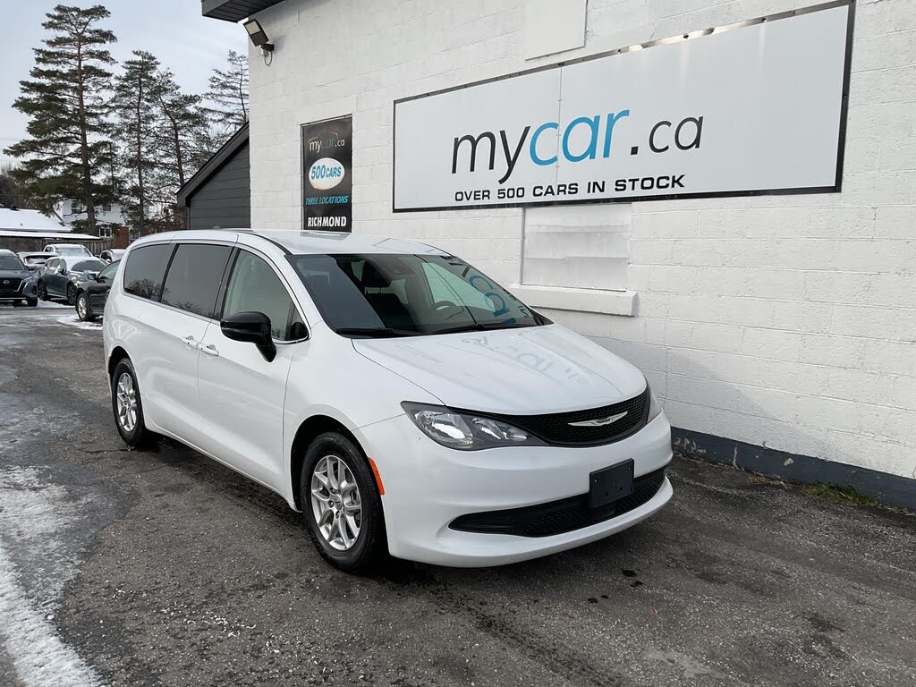 Chrysler Grand Caravan SXT FWD 2024