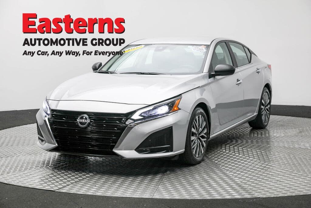 2024 Nissan Altima 2.5 SV FWD