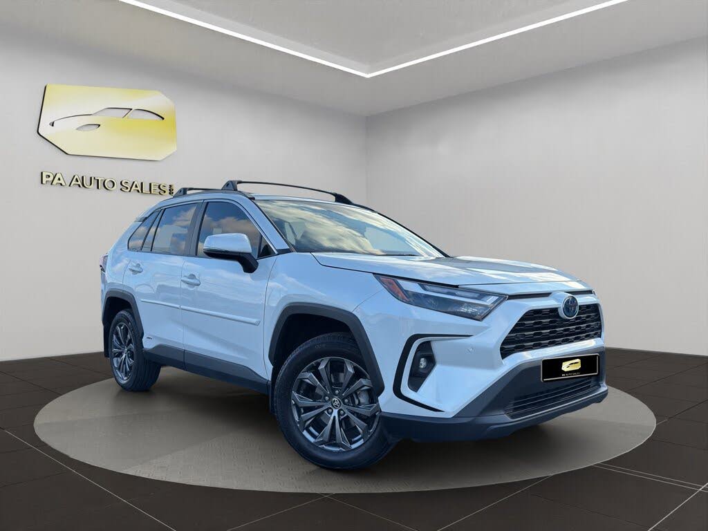 2024 Toyota RAV4 Hybrid XLE Premium AWD