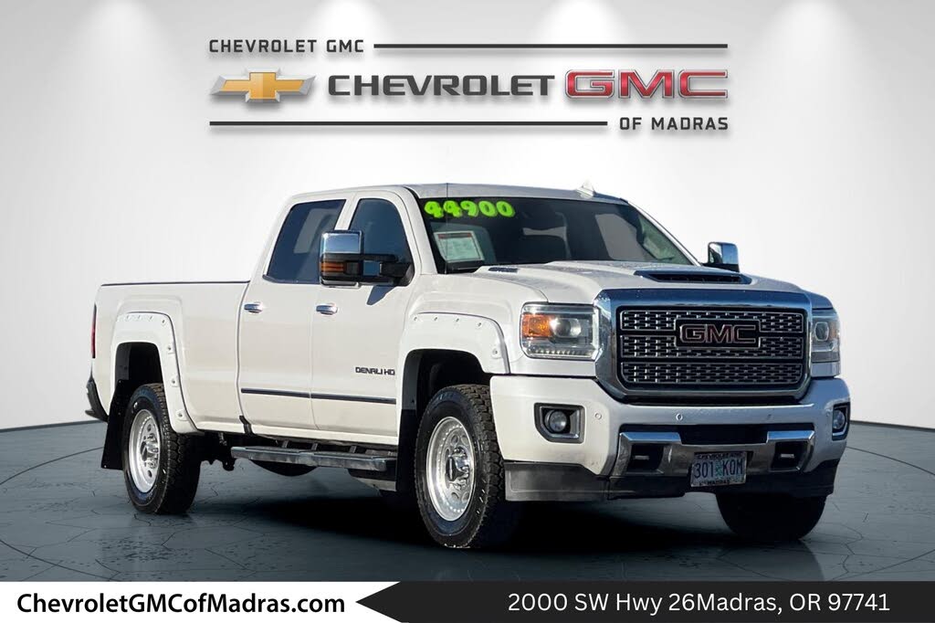 2018 GMC Sierra 3500HD Denali Crew Cab LB DRW 4WD