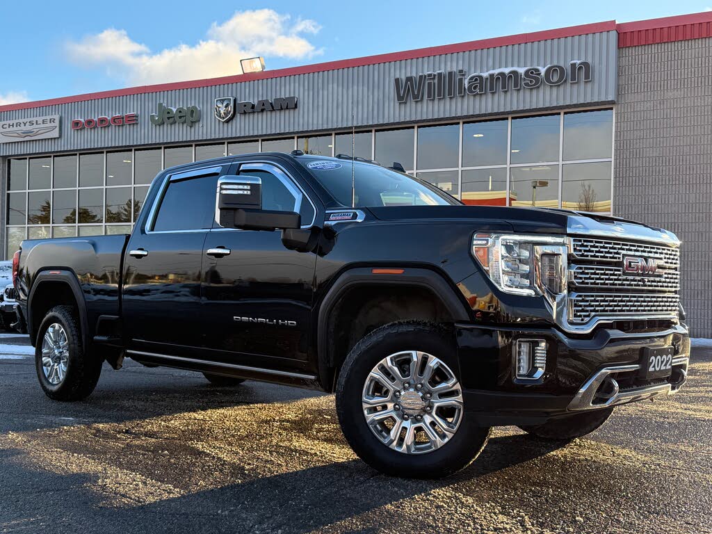2022 GMC Sierra 2500HD Denali Crew Cab 4WD