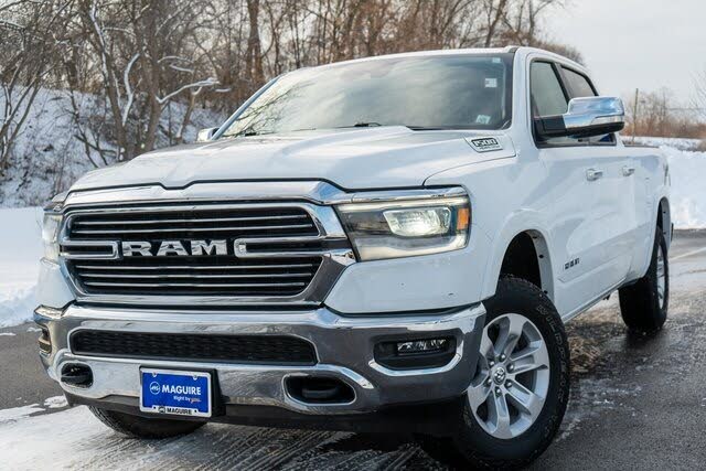 2022 RAM 1500 Laramie Crew Cab 4WD