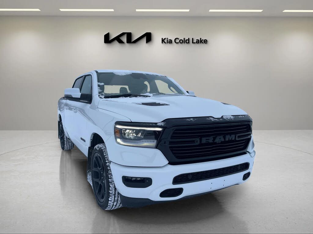 RAM 1500 Sport Crew Cab 4WD 2024