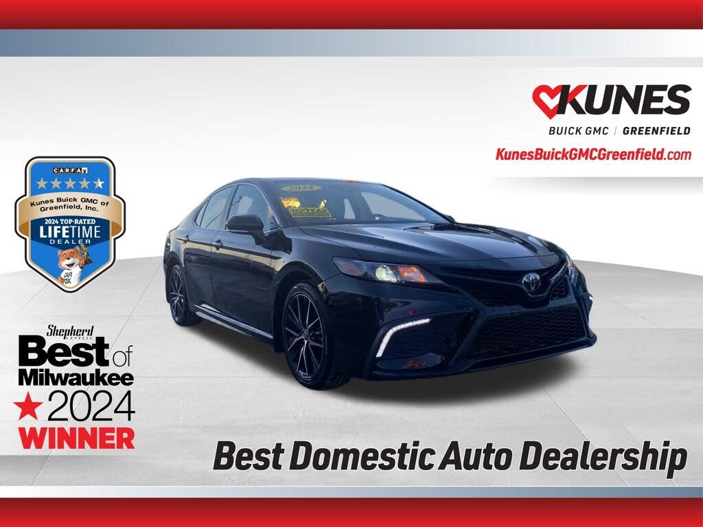 2024 Toyota Camry SE AWD