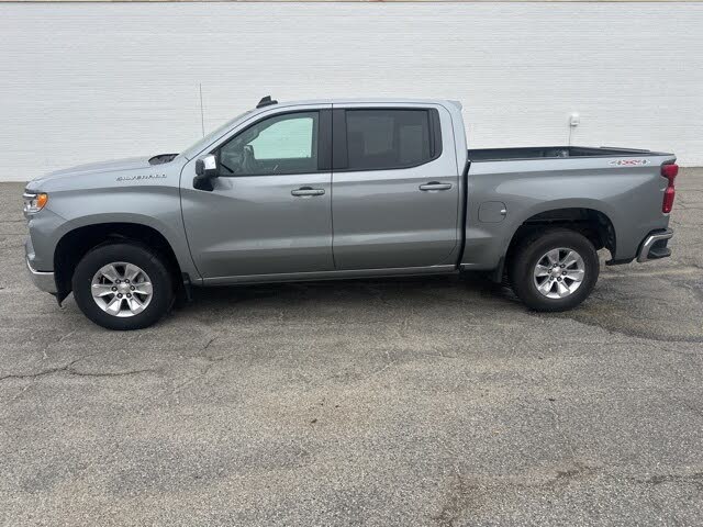 2025 Chevrolet Silverado 1500 LT Crew Cab 4WD