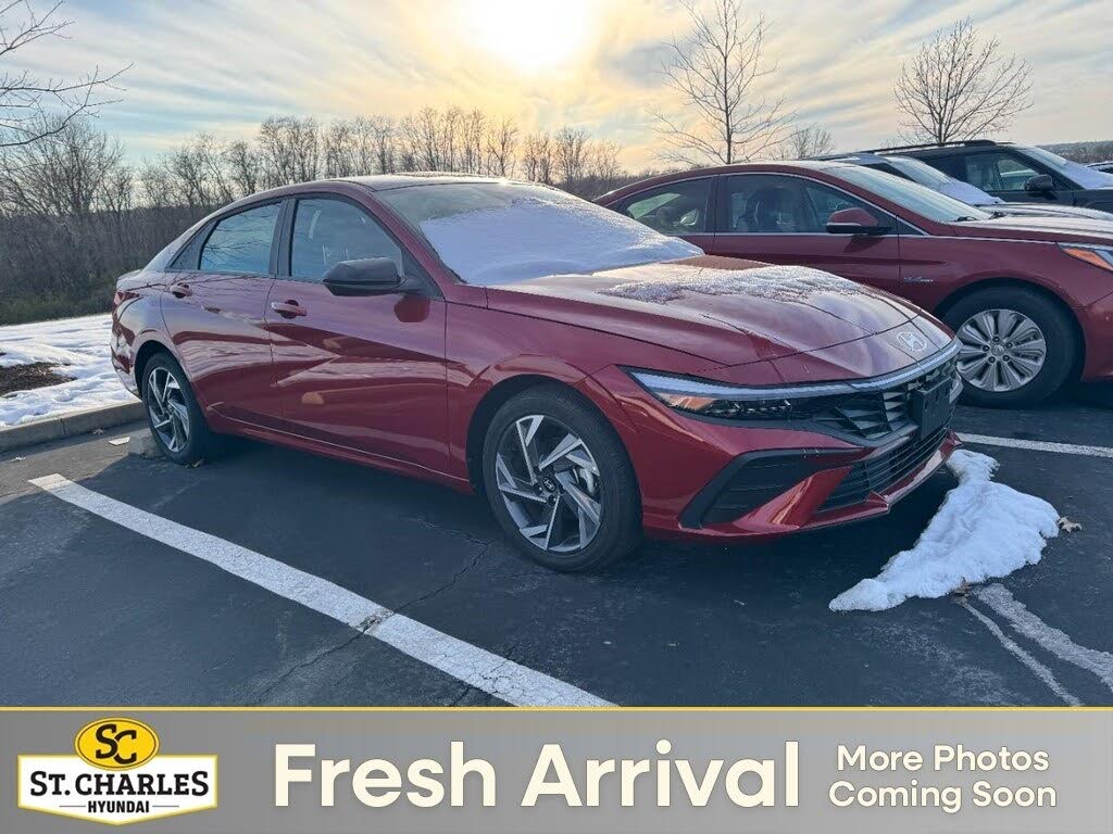 2025 Hyundai Elantra SEL Sport FWD