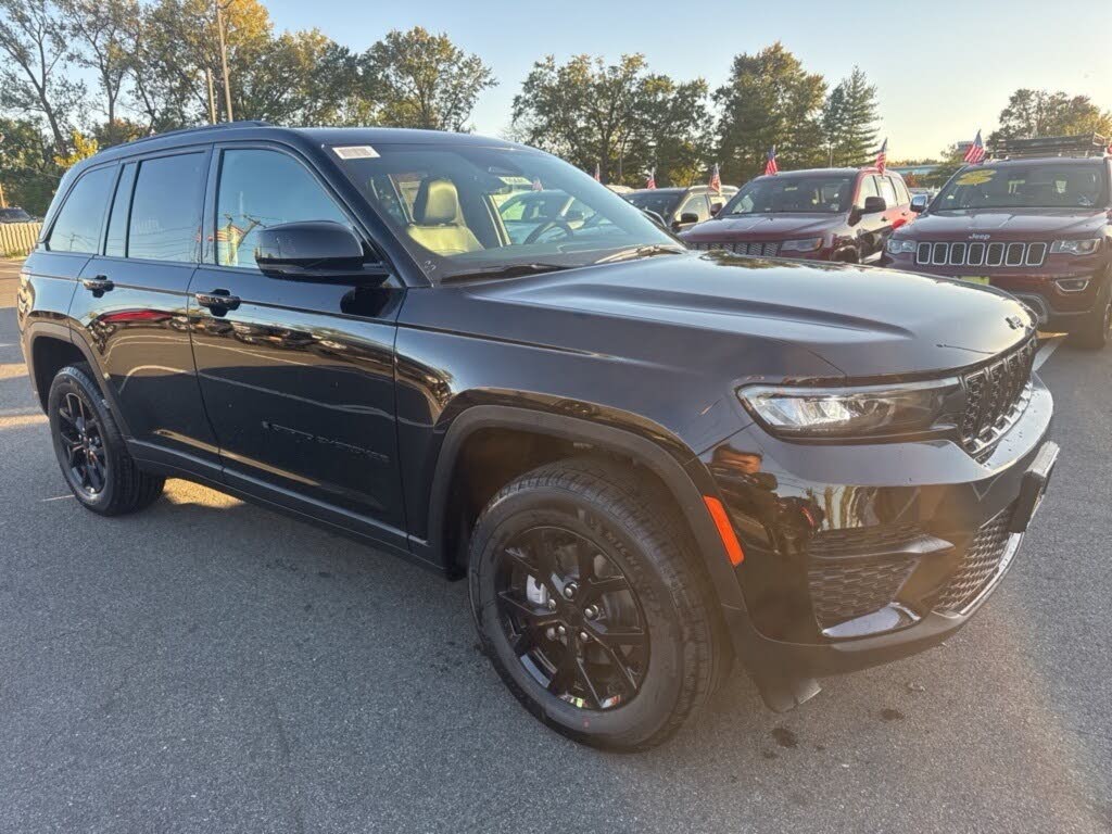 2025 Jeep Grand Cherokee Altitude X 4WD