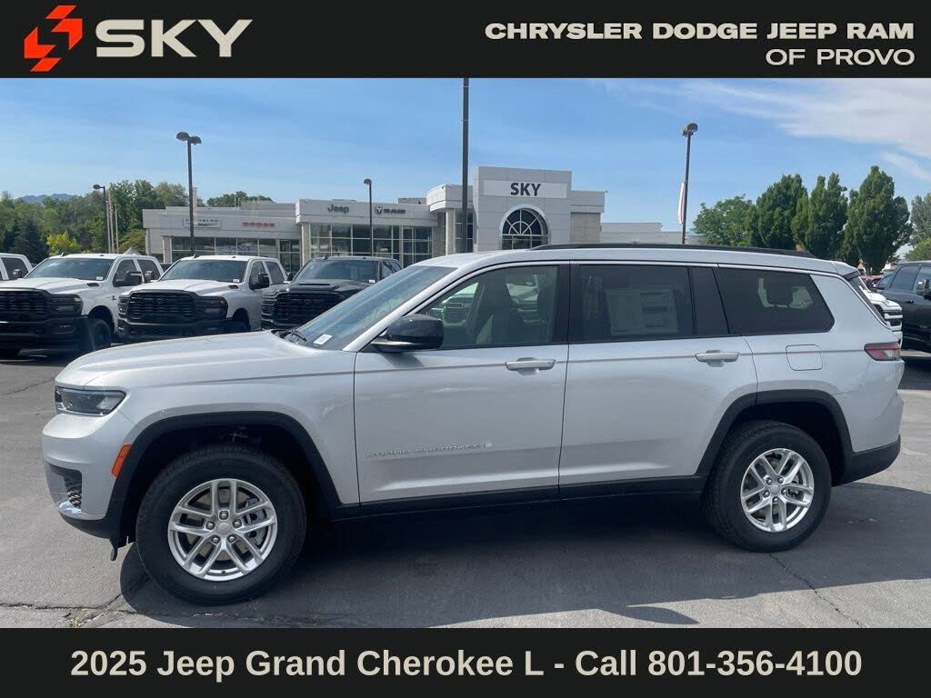 2025 Jeep Grand Cherokee L Laredo 4WD