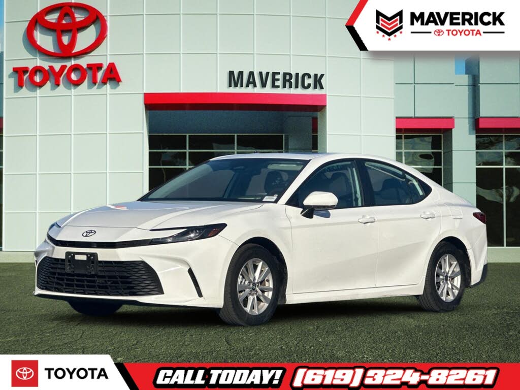 2025 Toyota Camry LE FWD