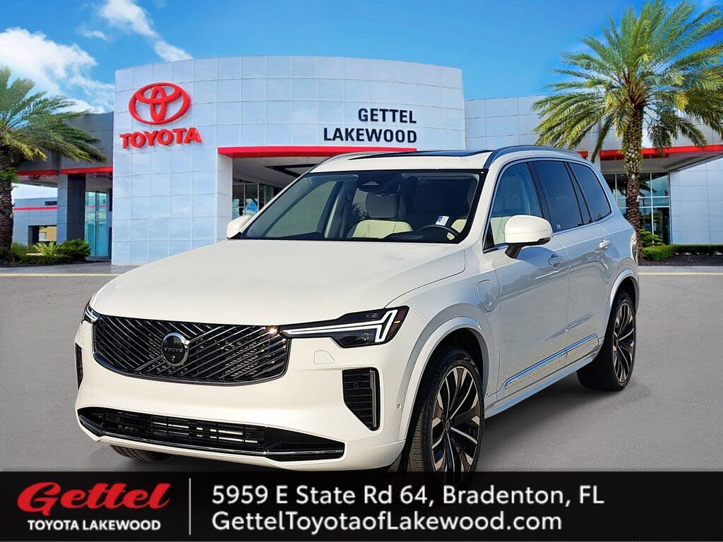 2025 Volvo XC90 Recharge T8 Ultra Bright Theme 7-Passenger eAWD