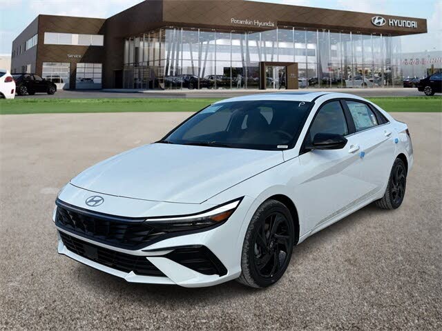 2026 Hyundai Elantra SEL Sport Premium FWD
