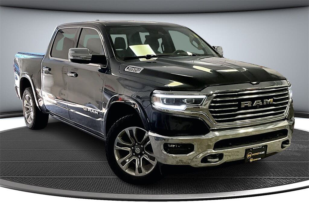 2019 RAM 1500 Laramie Longhorn Crew Cab 4WD