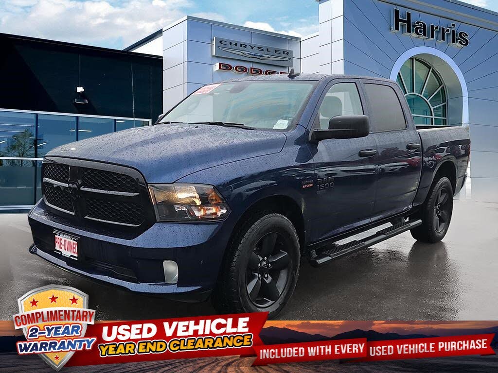 RAM 1500 Classic Express Crew Cab 4WD 2021