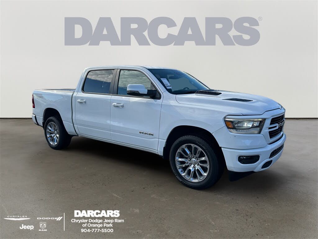 2023 RAM 1500 Laramie Crew Cab 4WD