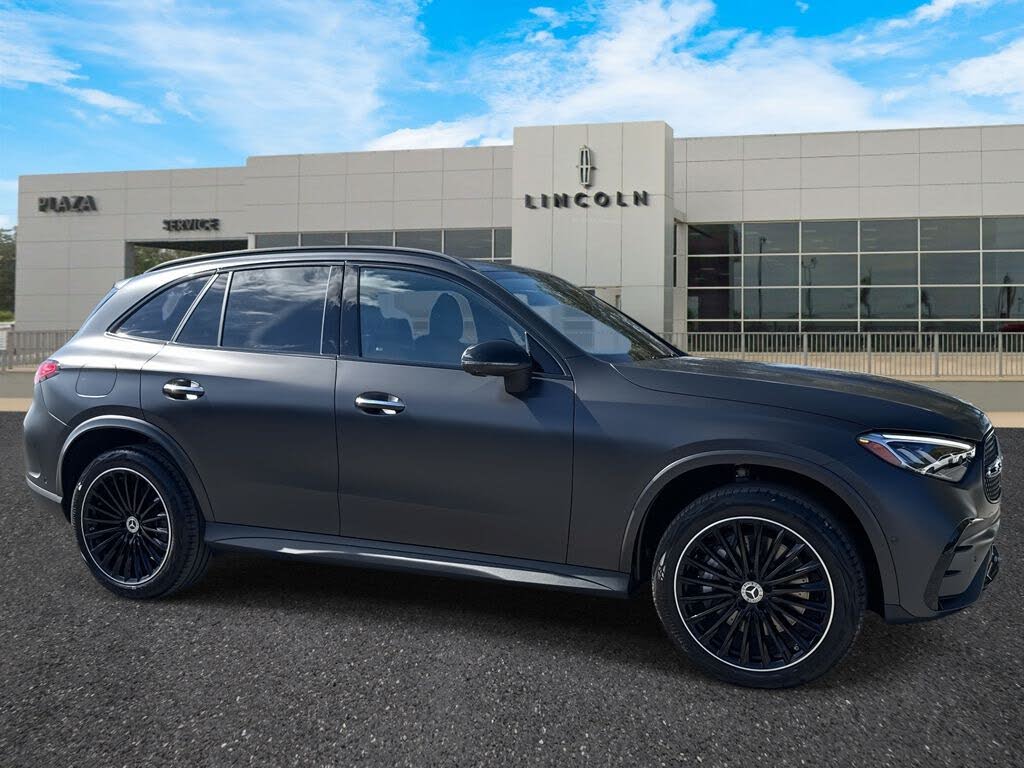 2025 Mercedes-Benz GLC 300 4MATIC