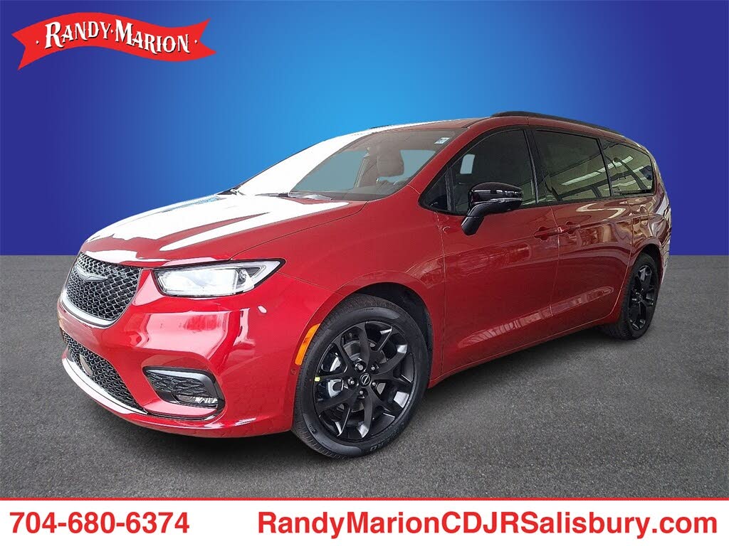 2026 Chrysler Pacifica Select FWD