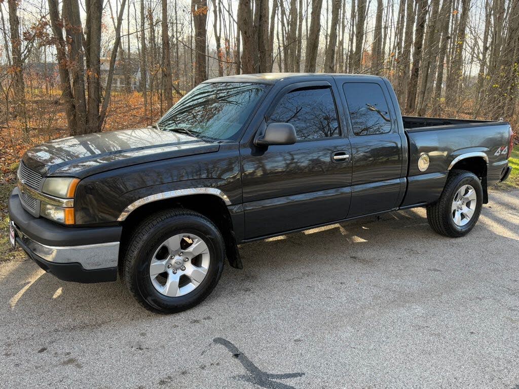 2004 Chevrolet Silverado 1500 Extended Cab 4WD
