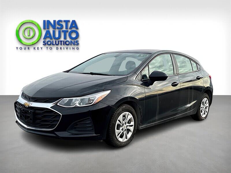 Chevrolet Cruze LS Hatchback FWD 2019