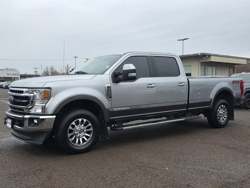 2020 Ford F-350 Super Duty Lariat Crew Cab 4WD