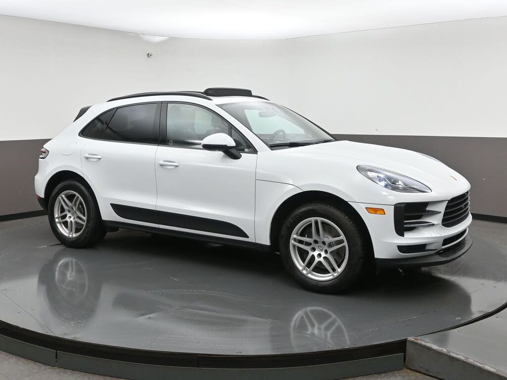 2021 Porsche Macan AWD