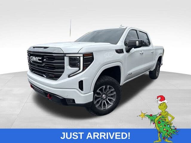2022 GMC Sierra 1500 AT4 Crew Cab 4WD