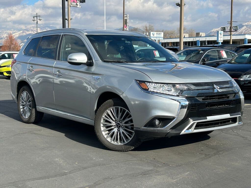 2022 Mitsubishi Outlander Hybrid Plug-in SEL S-AWC
