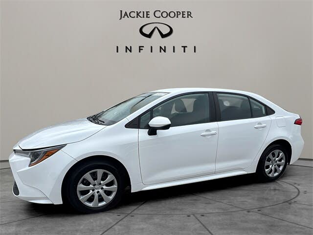 2022 Toyota Corolla LE FWD