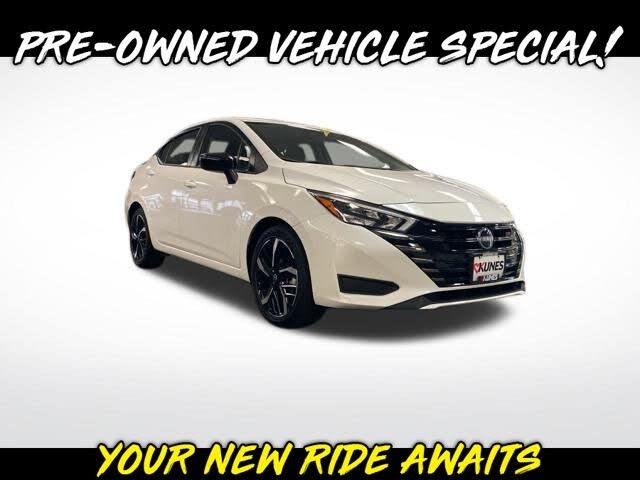 2024 Nissan Versa SR FWD