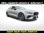 Volvo S60 B5 Plus Dark Theme FWD