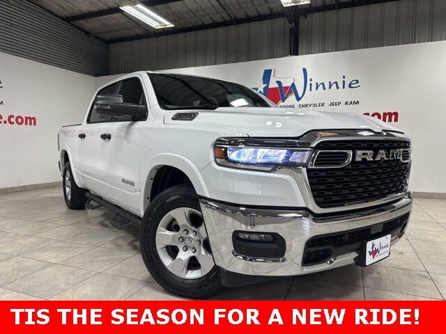 2025 RAM 1500 Big Horn Crew Cab 4WD