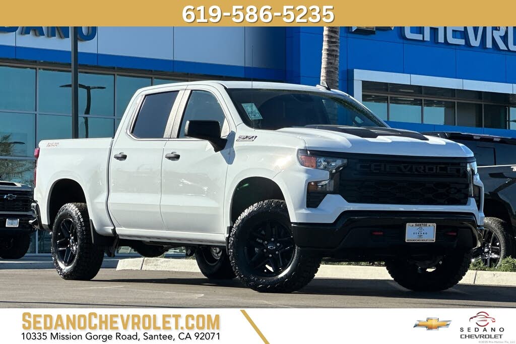 2026 Chevrolet Silverado 1500 Custom Trail Boss Crew Cab 4WD