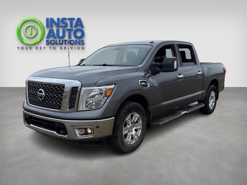 2017 Nissan Titan SV Crew Cab 4WD