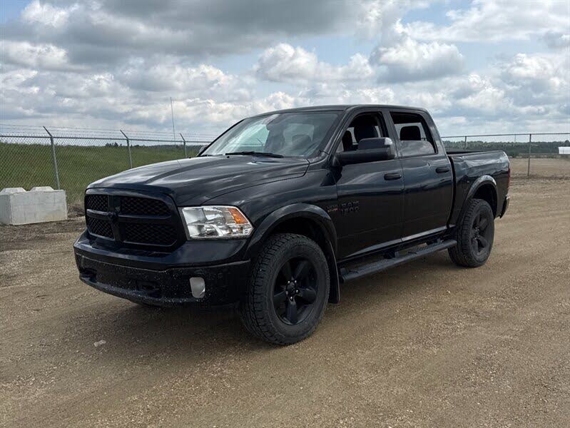 2017 RAM 1500 SLT Crew Cab 4WD