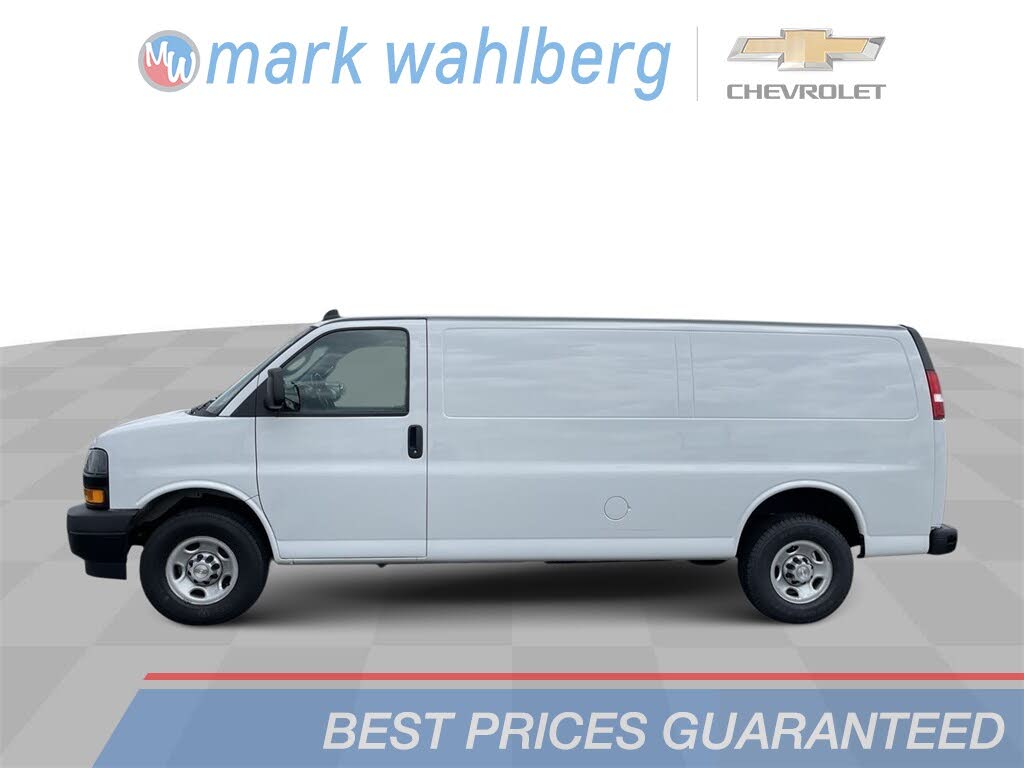 2022 Chevrolet Express Cargo 2500 Extended RWD