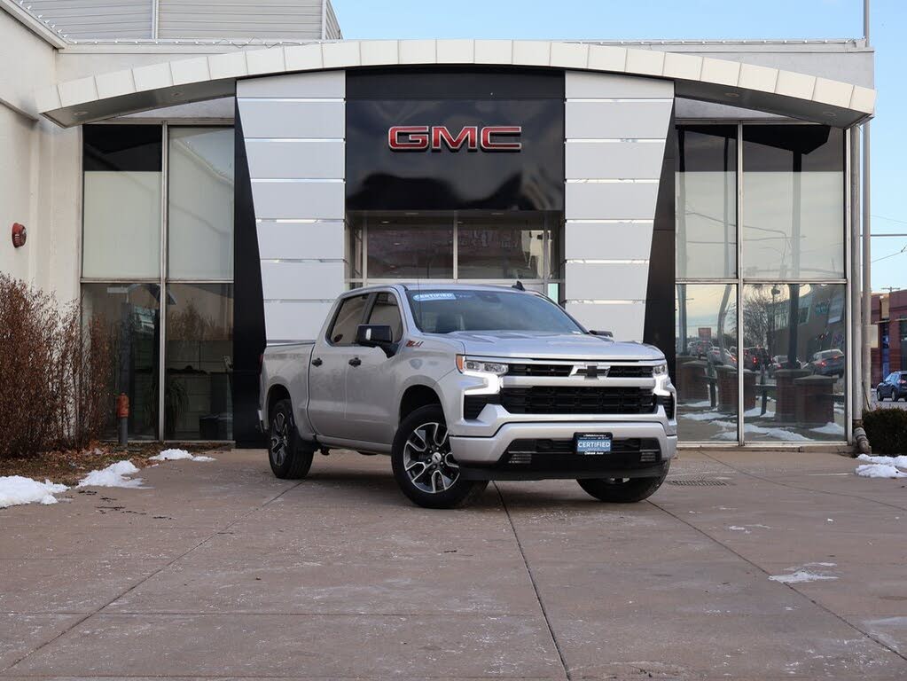 2022 Chevrolet Silverado 1500 RST Crew Cab 4WD