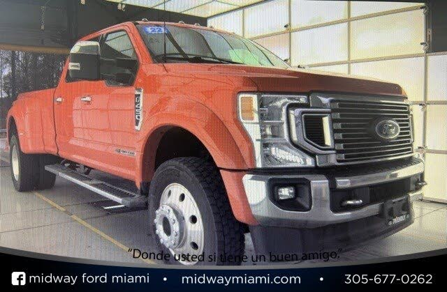 2022 Ford F-450 Super Duty Lariat Crew Cab LB DRW 4WD