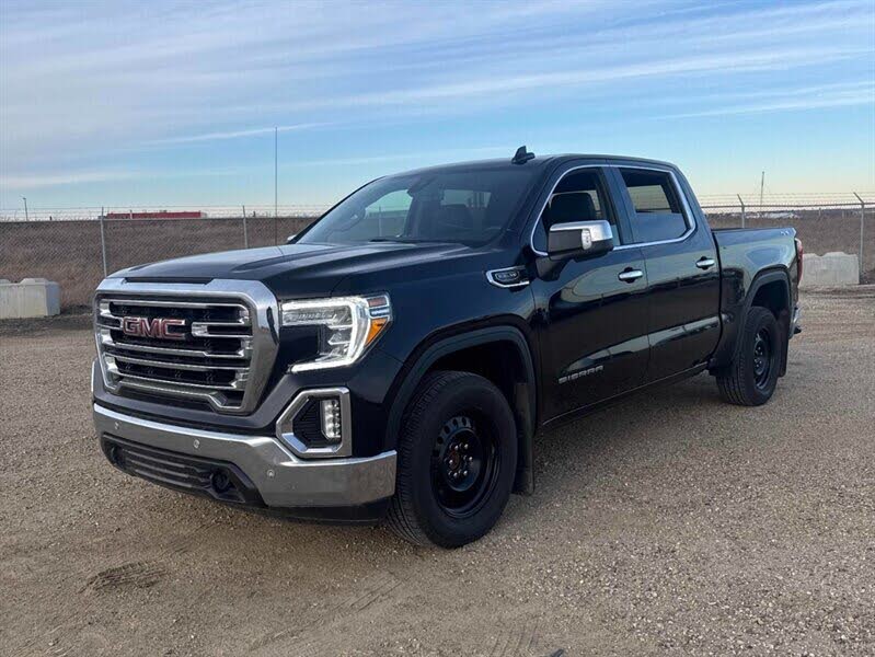 2022 GMC Sierra 1500 Limited SLT Crew Cab 4WD
