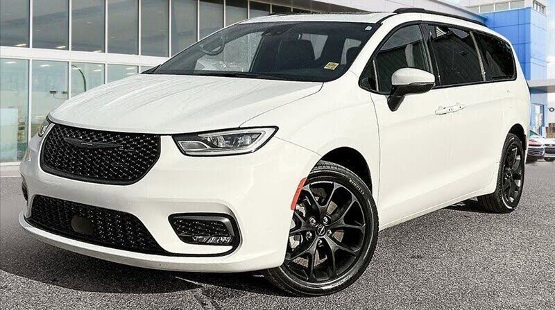 Chrysler Pacifica Touring L AWD 2023