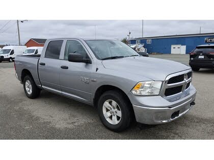 2023 RAM 1500 Classic SLT Crew Cab 4WD