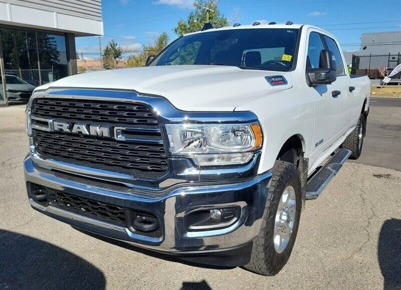2023 RAM 2500 Big Horn Crew Cab 4WD