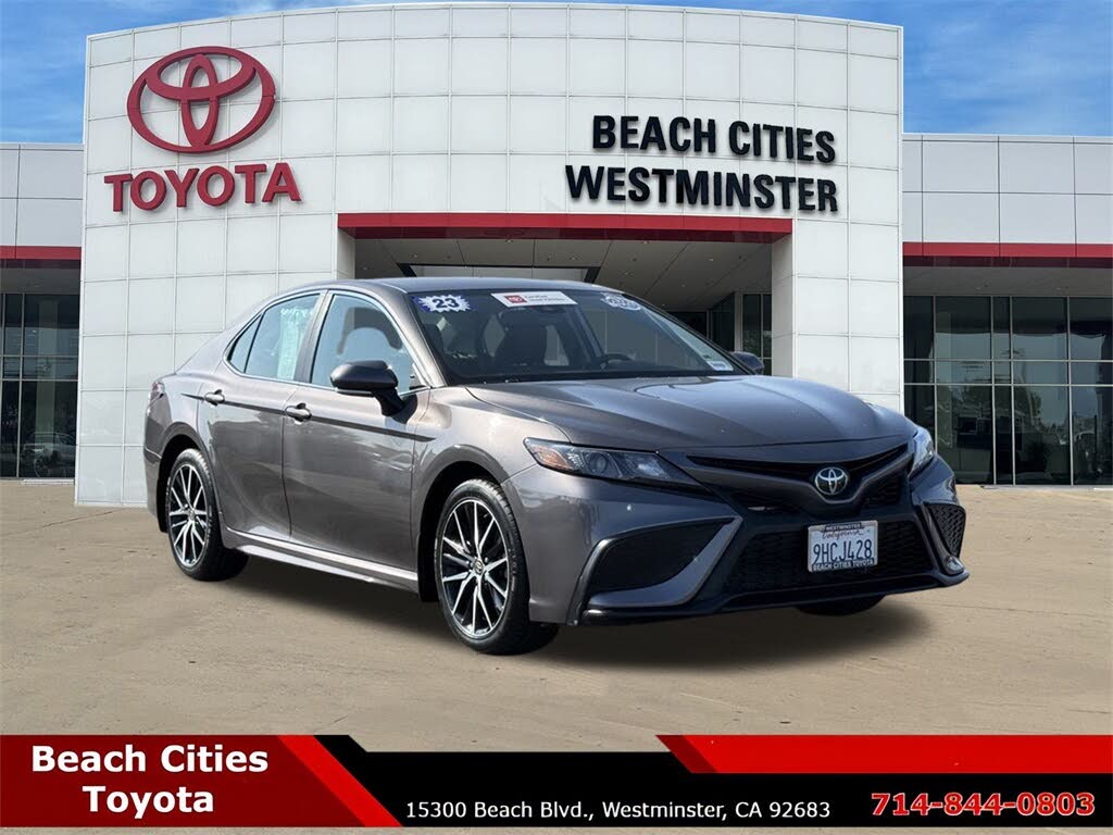 2023 Toyota Camry SE FWD
