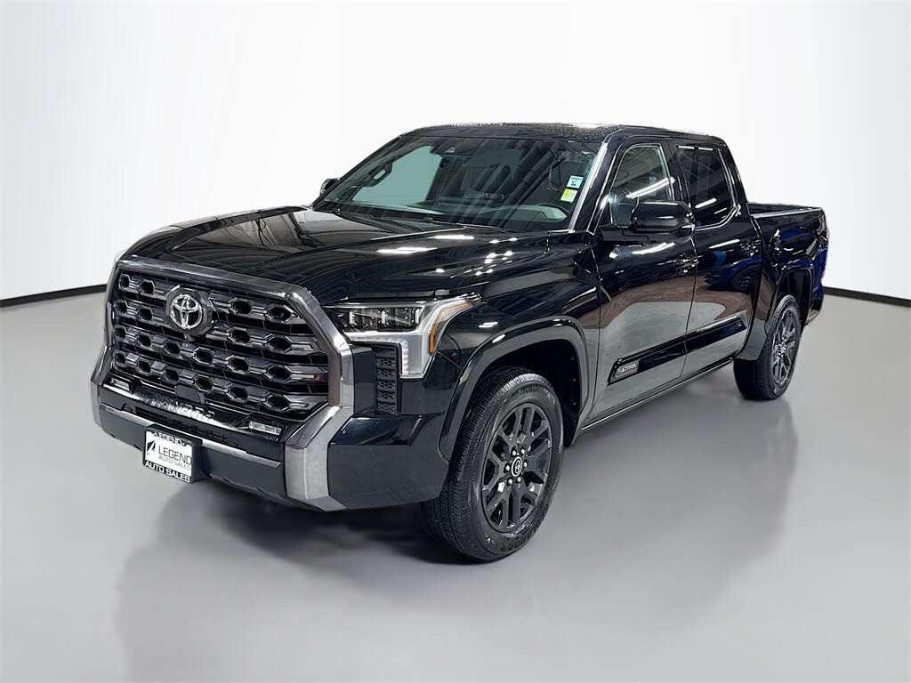 2023 Toyota Tundra Platinum CrewMax Cab 4WD