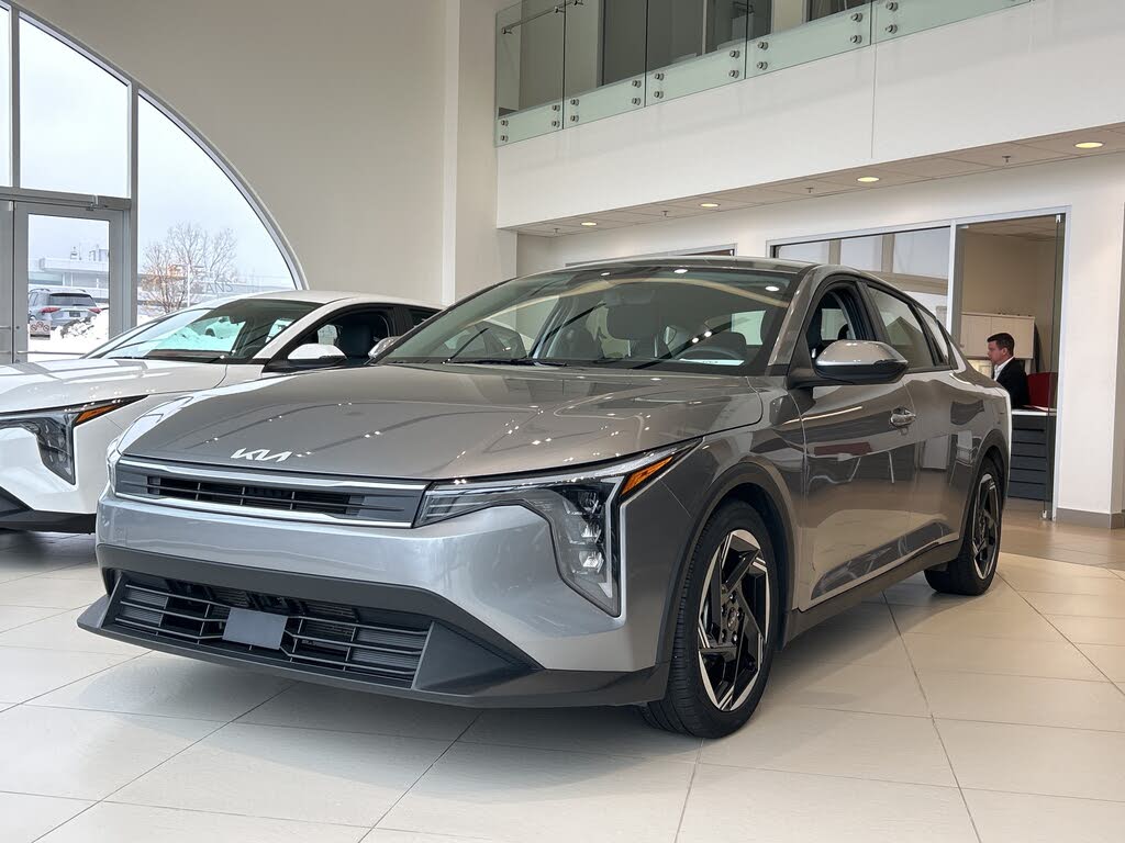 2025 Kia K4 EX FWD