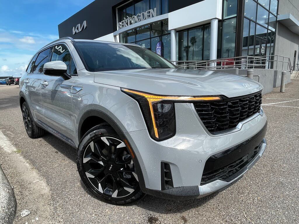 2025 Kia Sorento EX FWD