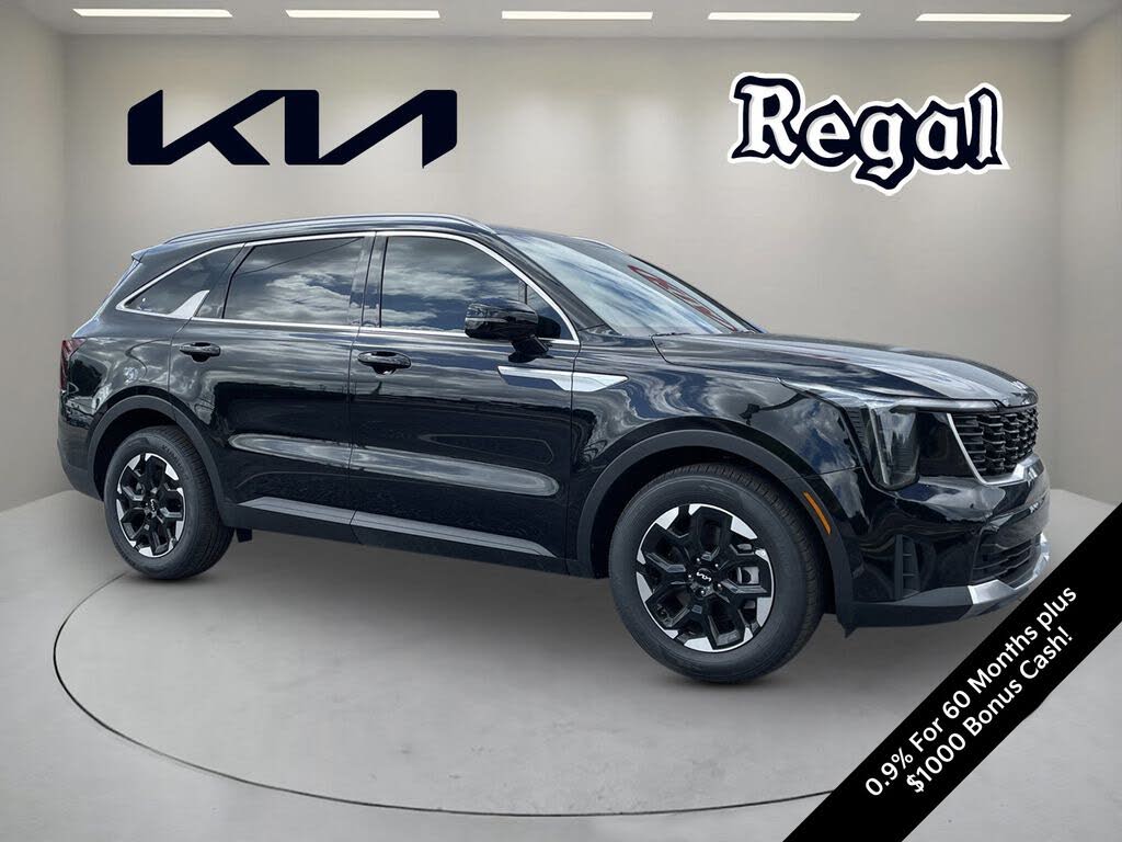 2025 Kia Sorento S FWD
