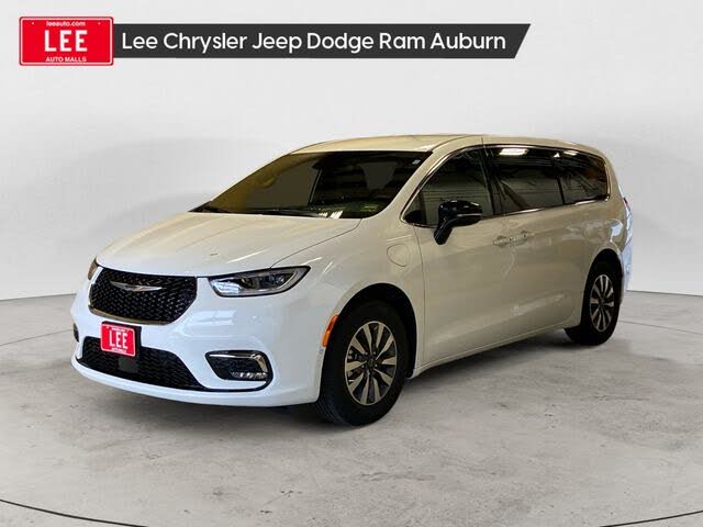 2026 Chrysler Pacifica Hybrid Select FWD