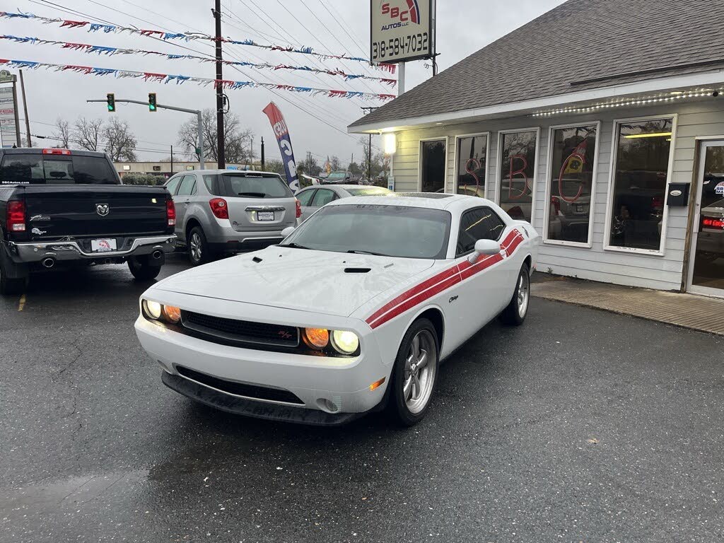 2011 Dodge Challenger R/T RWD