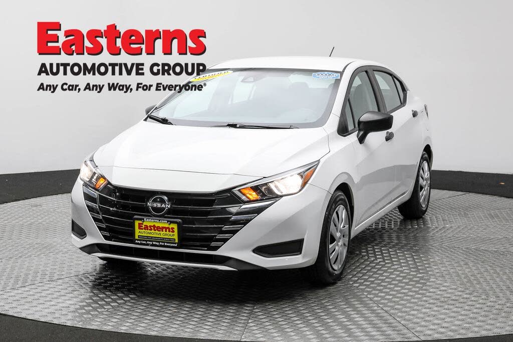 2023 Nissan Versa S FWD