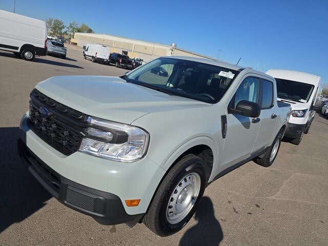 2024 Ford Maverick XL SuperCrew FWD